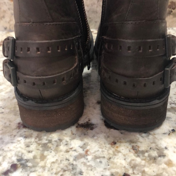 UGG Orion Women’s Leather Biker Ankle boots Brown - Picture 4 of 7